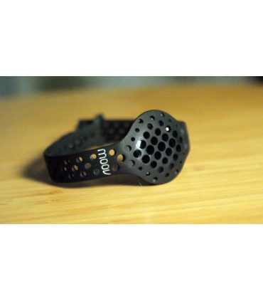 مچ بند و مربی ورزشی Moov