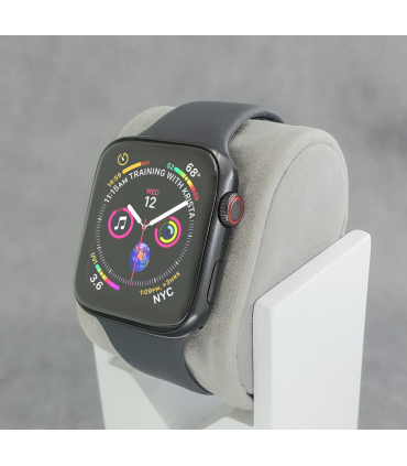 ساعت هوشمند سری 6 مدل SE