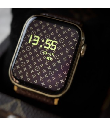 پک ساعت هوشمند مدل لویی ویتون