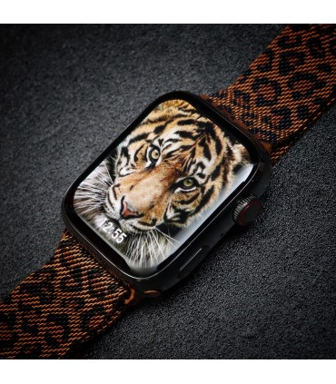 پک ساعت هوشمند گوچی مدل تایگر