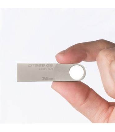 فلش مموری کینگستون 8 گیگابایت DTSE9 G2