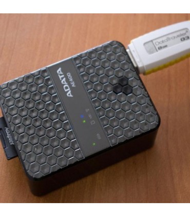 پاور بانک ای دیتا 5000 میلی آمپر DashDrive Air AE400